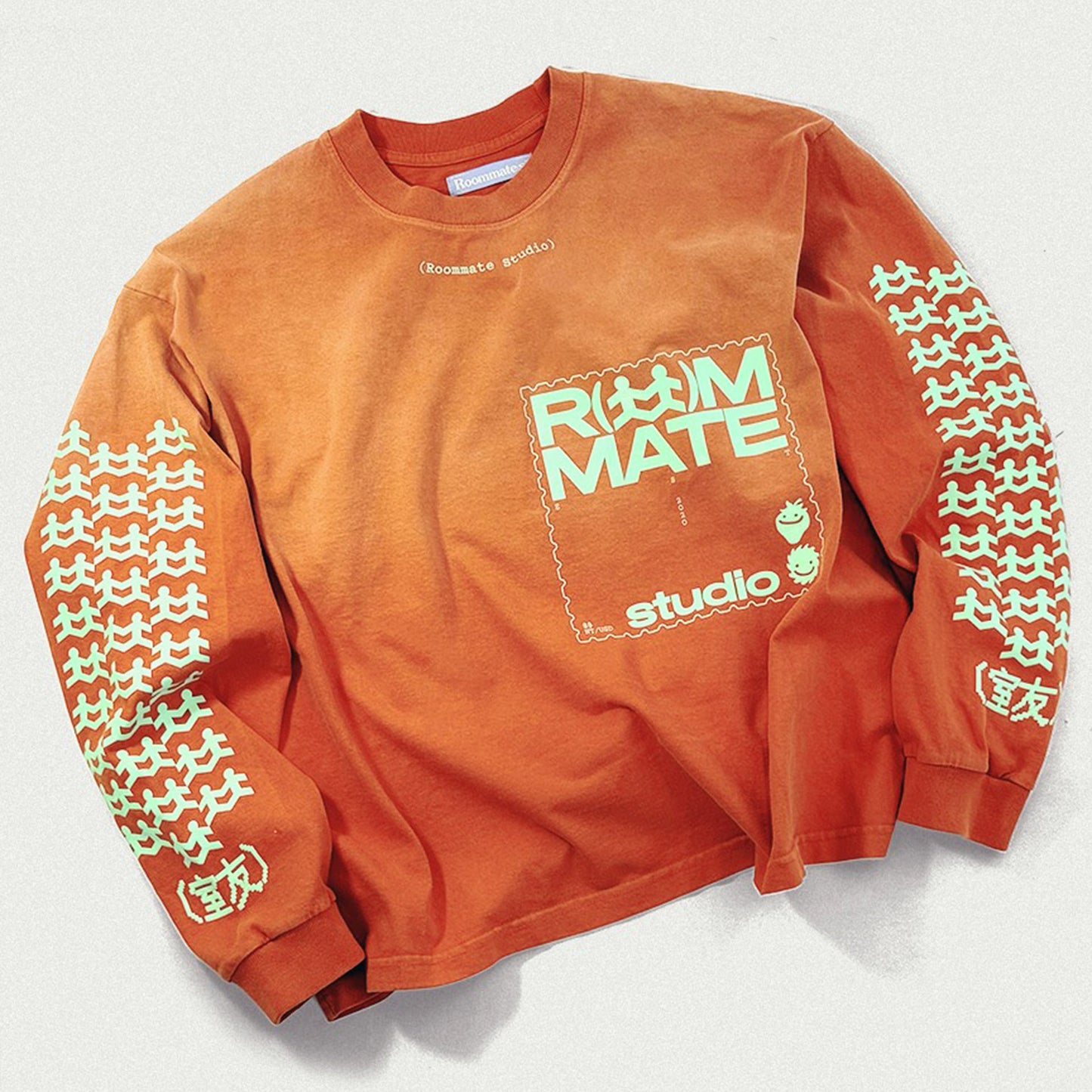 Roommates Logo Long Sleeves Tee